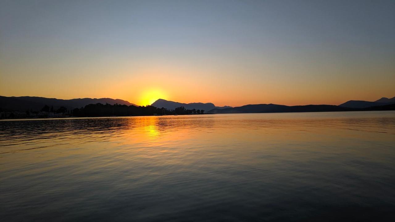 Hotel Poros Mood Poros Town Esterno foto